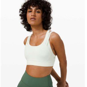 Lululemon Geared to Train Bra